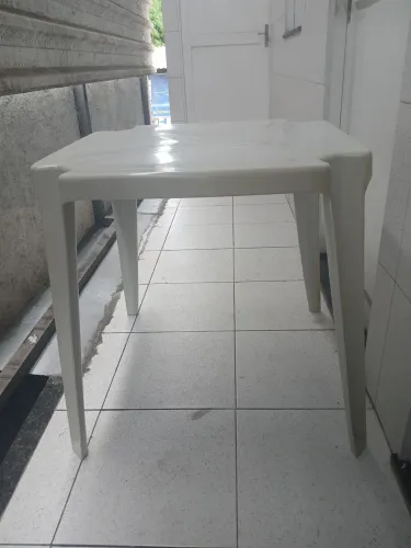 Mesa de plástico