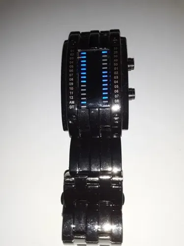 Relogio Digital Cibernético a Quartz