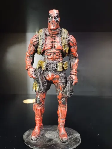 Boneco Deadpool - Coleção Resina 20cm