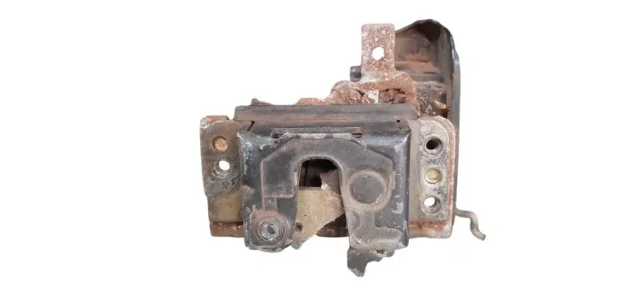 Fechadura manual dianteira esquerda Kadett Ipanema 89-1998