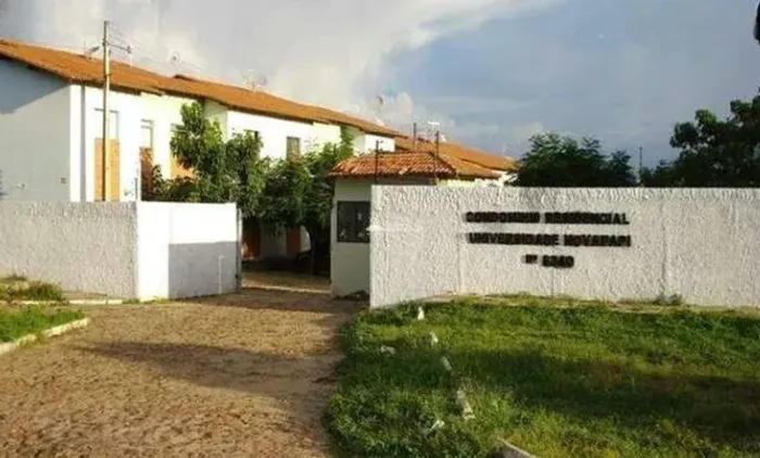 COND. RESIDENCIAL UNIVERSIDADE NOVAFAPI - BAIRRO: URUGUAI