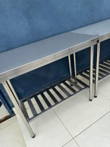 Mesa 1.0x0.60 inox__Nova..