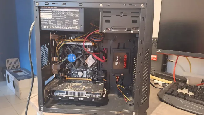 Kit i7 2° geração 8gb ram ddr3 + placa de vídeo geforce 1050ti 4gb +ssd,teclado e mouse.