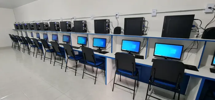 Faça seu orçamento, computadores disponíveis novos,