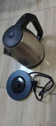 Chaleira Electrolux EEKA10 1,8L