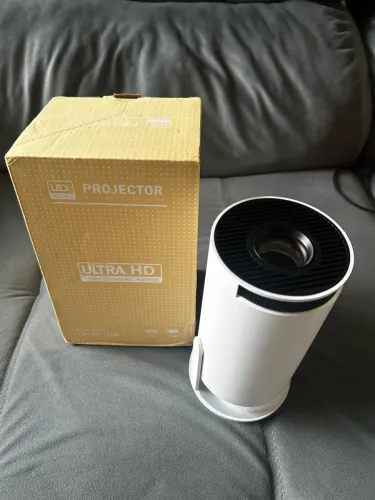Projetor Hy 300 novo 