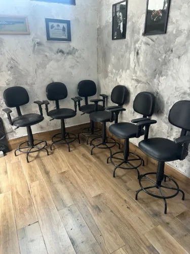 Cadeira Caixa Alta Braço com Regulagem de Alltura - Gold Flex