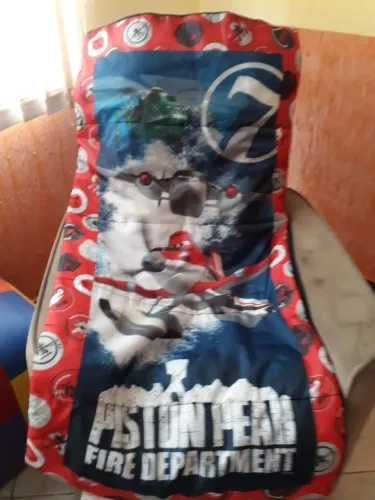 Saco de Dormir infantil nunca usado. Original Disney. 1,60 x 0,70.