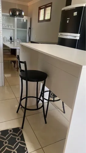 Balcão alto Mdf 1,20mt  L x 1,05mt A quase novo 