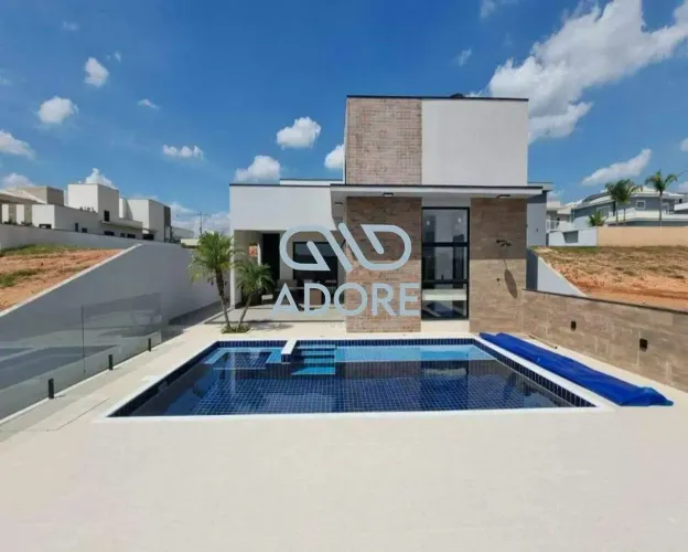Casa à venda no Condomínio Portal dos Bandeirantes - Salto/SP
