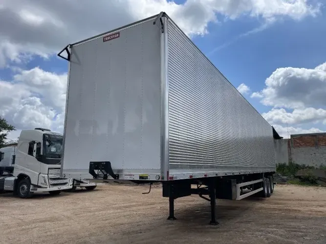 CARRETA BAÚ DE ALUMÍNIO TRUCKVAN 0 KM