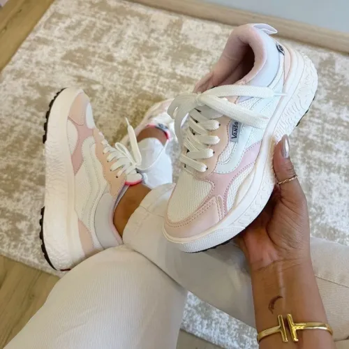Tênis Vans ultraranger VR3 Rosa e Branco