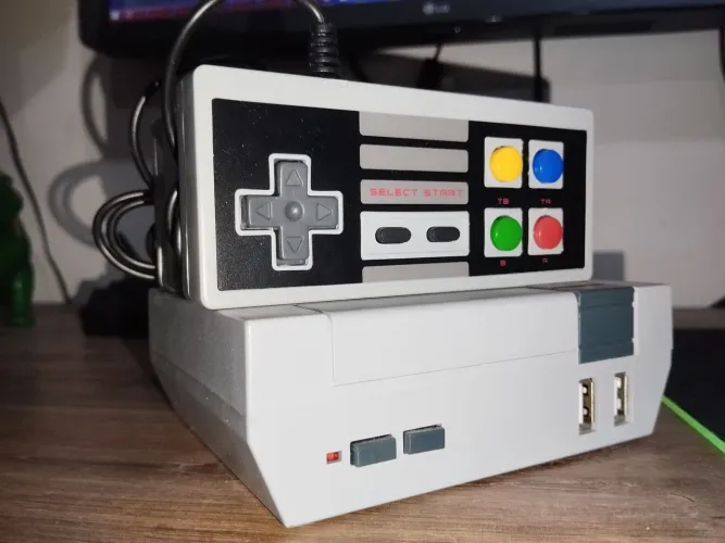 Console Retro com jogos na memoria