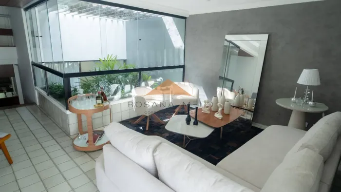 Casa com 4 quartos, 543m², 4 quartos, hidromassagem, jardim de inverno e vaga para 3 carro