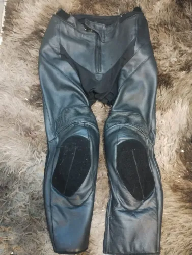 Calça alpinestars 48 Eur couro 