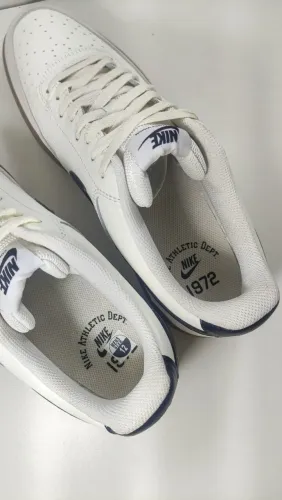 Nike Court Vision Low 44 BR Seminovo Original! Estilo Clássico e Conforto para o Dia a Dia