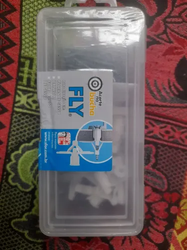 Buchas para drywall, forro e teto de gesso