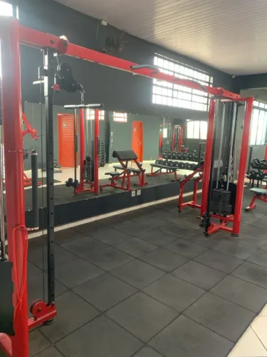 Aparelho de Musculação Completo para Academia