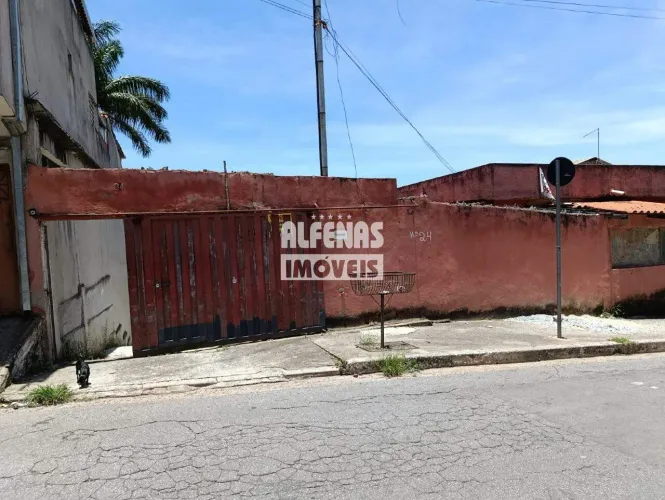 Lote à venda no Bairro SANTO ANTONIO