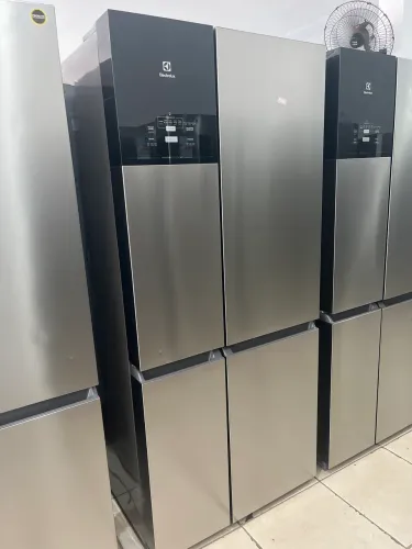 Geladeira Electrolux 4 Portas