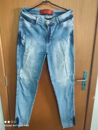 Calça jeans Clara Oxtreet 