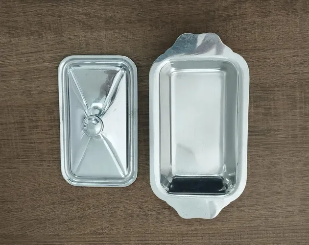 Manteigueira de inox com tampa