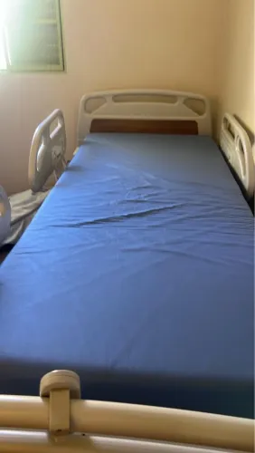 Cama hospitalar ELÉTRICA 