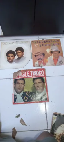 Três discos vinil sertanejo 