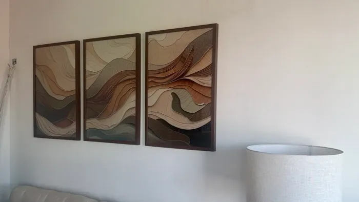 QUADROS NOVOS MOLDURA E VIDRO