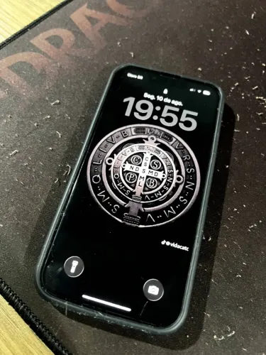 IPHONE 16e - 128GB - CAPINHA - PELÍCULA - CAIXA - CABO CARREGADOR
