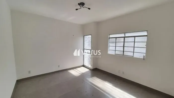 CASA EM CONDOMÍNIO para aluguel, 2 quartos, 3 vagas, Brasil - Uberlândia/MG