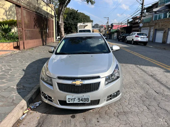 Chevrolet Cruze HB Sport LT 1.8 16V Flexp. 5P MEC 2014