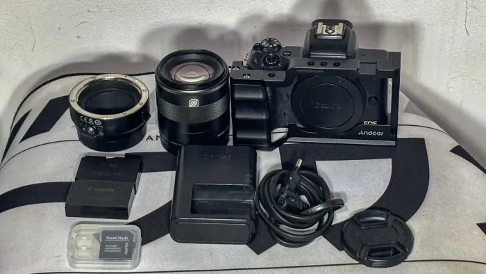 Canon M50 com kit (olhar descrição)