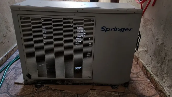 Condensadora 18mil BTUs R22 Springer