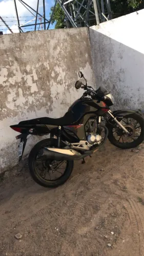 ALUGA-SE MOTO/OLHE A DESCRIÇÃO 