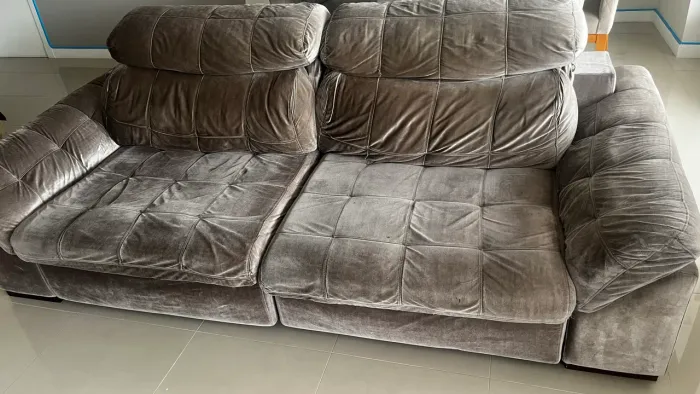 Vendo sofá retrátil.  