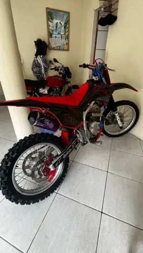 Honda CRF 250 F 2024