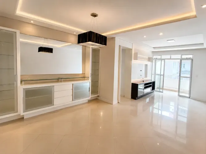 Apartamento com 3 Suítes e 139 m² no Jardim das Palmeiras