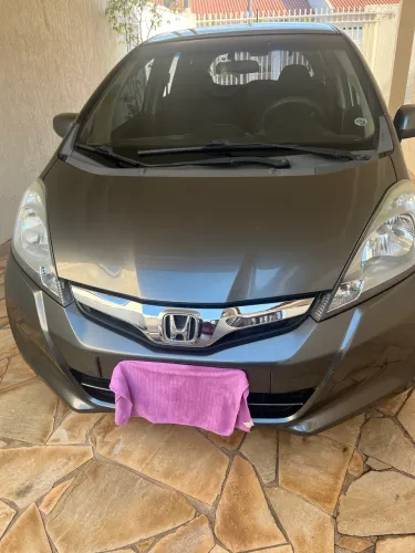 Honda Fit LX 1.4/ 1.4 Flex 8v/16v 5P Aut. 2014