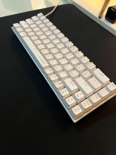 Teclado mecânico branco 65% E-yooso
