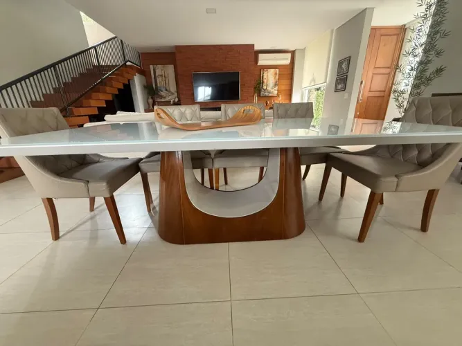 Mesa 2,20x1,10 tampo vidro laqueado, base amadeirada