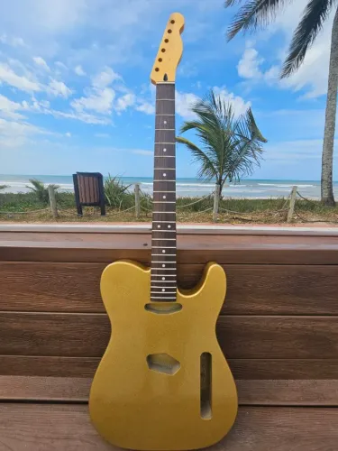 guitarra telecaster medida fender