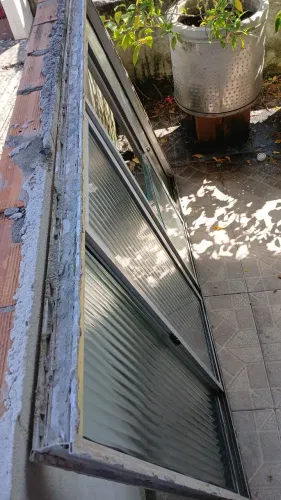 Janela de vidro 4 folhas 1,50cm