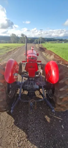 Trator Massey Ferguson 65x