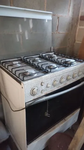 Vendo fogão