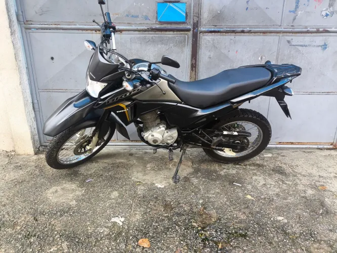 HONDA NXR Bros 160 - Ano 2022 / Modelo 2023