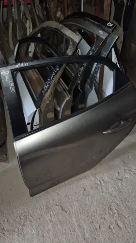 Vendo porta de carro HB20