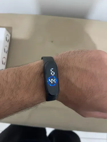 Relógio Digital Desportivo LED - Silicone Preto