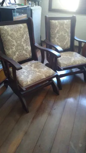 Par de Poltronas de balanço