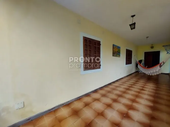 Casa com 5 quartos em Várzea
